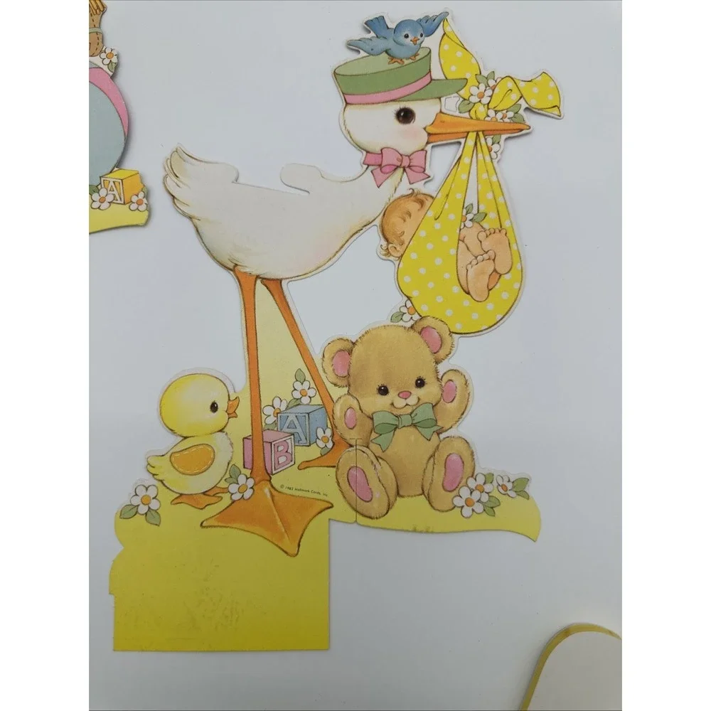 Vintage‎ 1982 Hallmark Special Delivery Stork Baby Shower Honeycomb Centerpiece